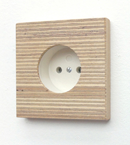 Plexwood® Suited Products minimalistic wall wooden wall plug cover of engineered micro-edge end ply meranti