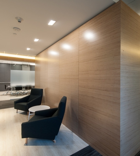 Plexwood® Made to order wood veneer panels with birch plywood for the interior