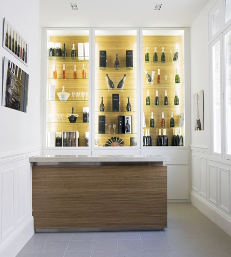 Plexwood® CO.GE.VI. Champagne shop, office and distillery
