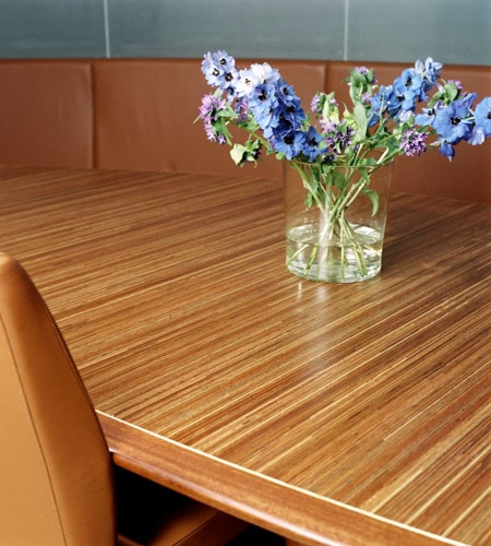 Plexwood® Consultancy Firm table detail in meranti cross-banded plywood surface veneers