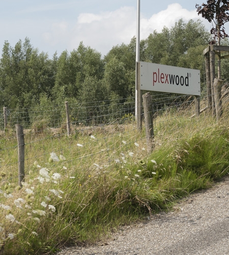 Plexwood® Be in direct contact with the Plexwood Customer Service
