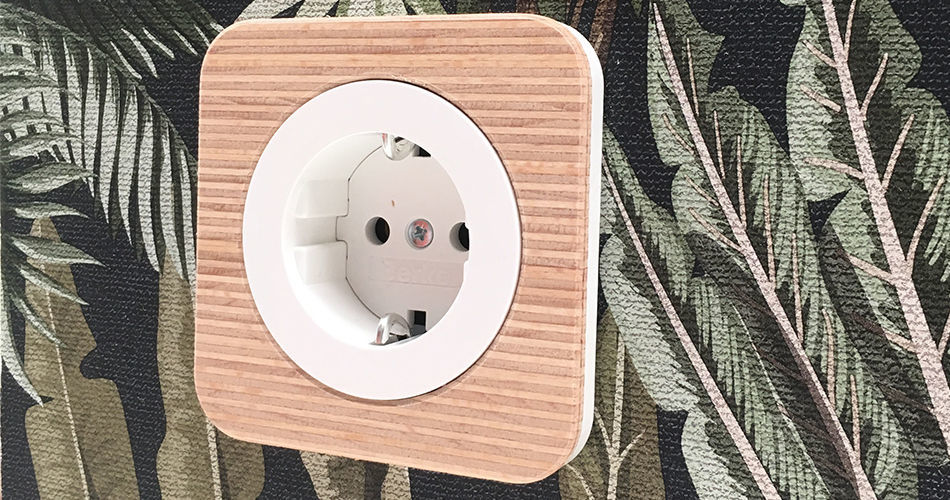 Plexwood® Suited Products ornamental engineered meranti eco ply-line wood surface panels for wall sockets