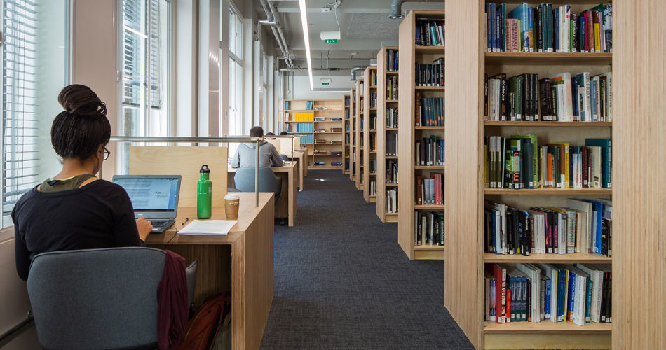 Bartlett-Bibliothek, London, UK