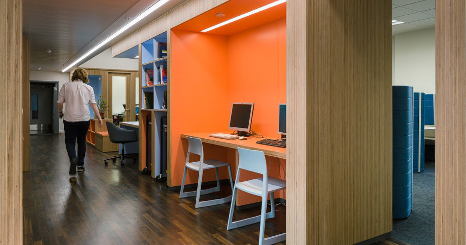 Bartlett-Bibliothek, London, UK
