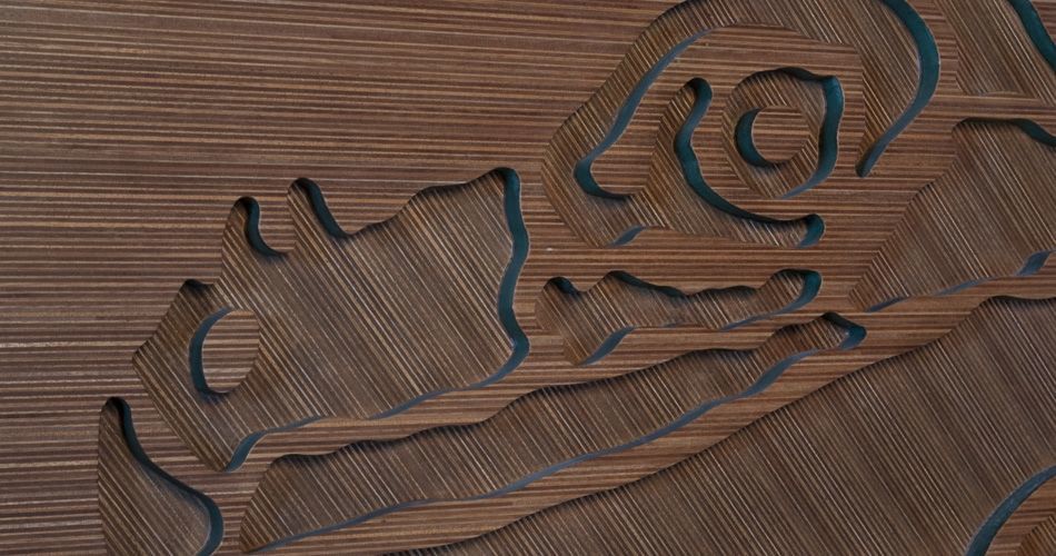 Plexwood® Annebel Noltes wooden wall art décor from a special panel built up in ocoumé and green mdf