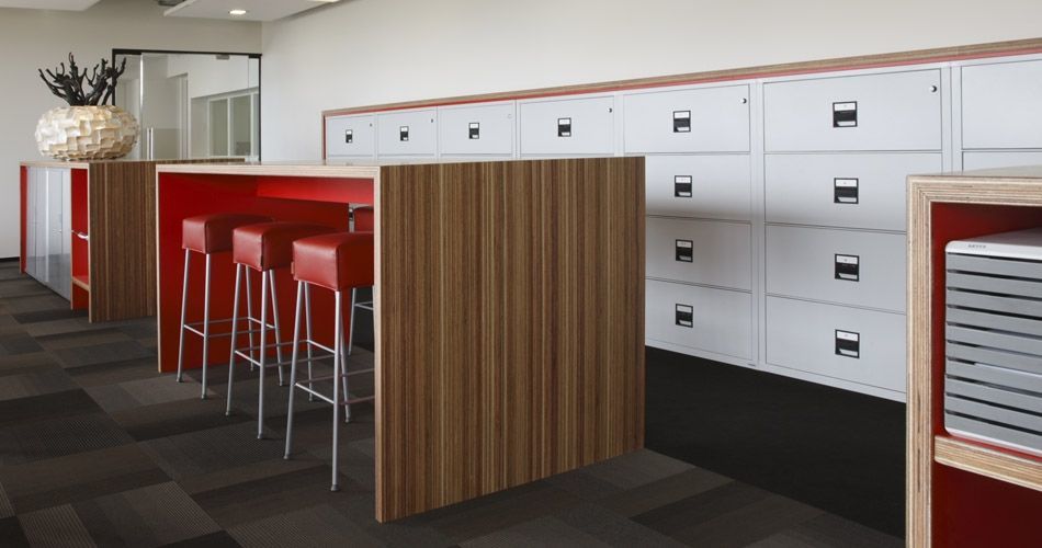 Plexwood® Rutges office table and cabinet carcase in meranti laminated plywood veneer panels