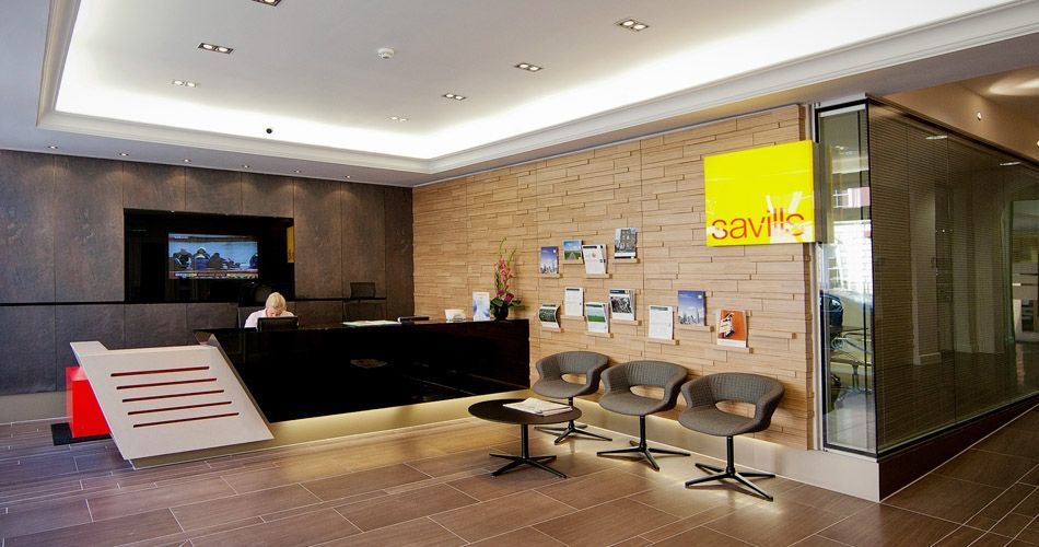 Plexwood® Savills HQ reception relief wall in birch contrariwise re-designed plywood