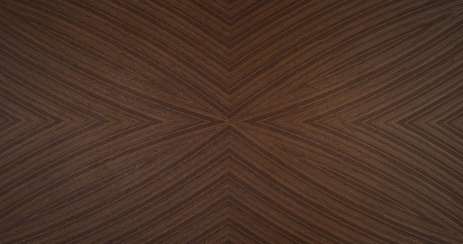 Plexwood® Un ejemplo de chapa de madera con patrón curvado hecho a medida, product para diseñadores y arquitectos