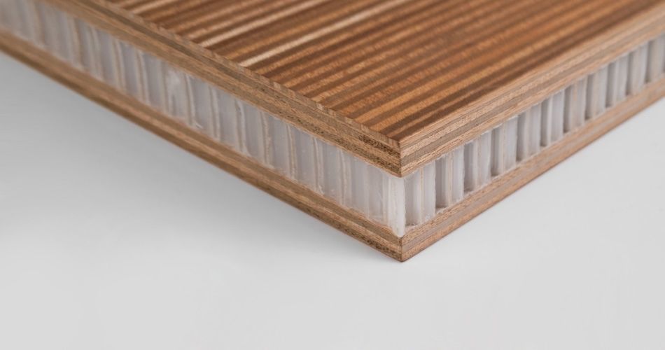 Plexwood® An example of the wide range of production options, small or extra-large, extra thick or ultra thin